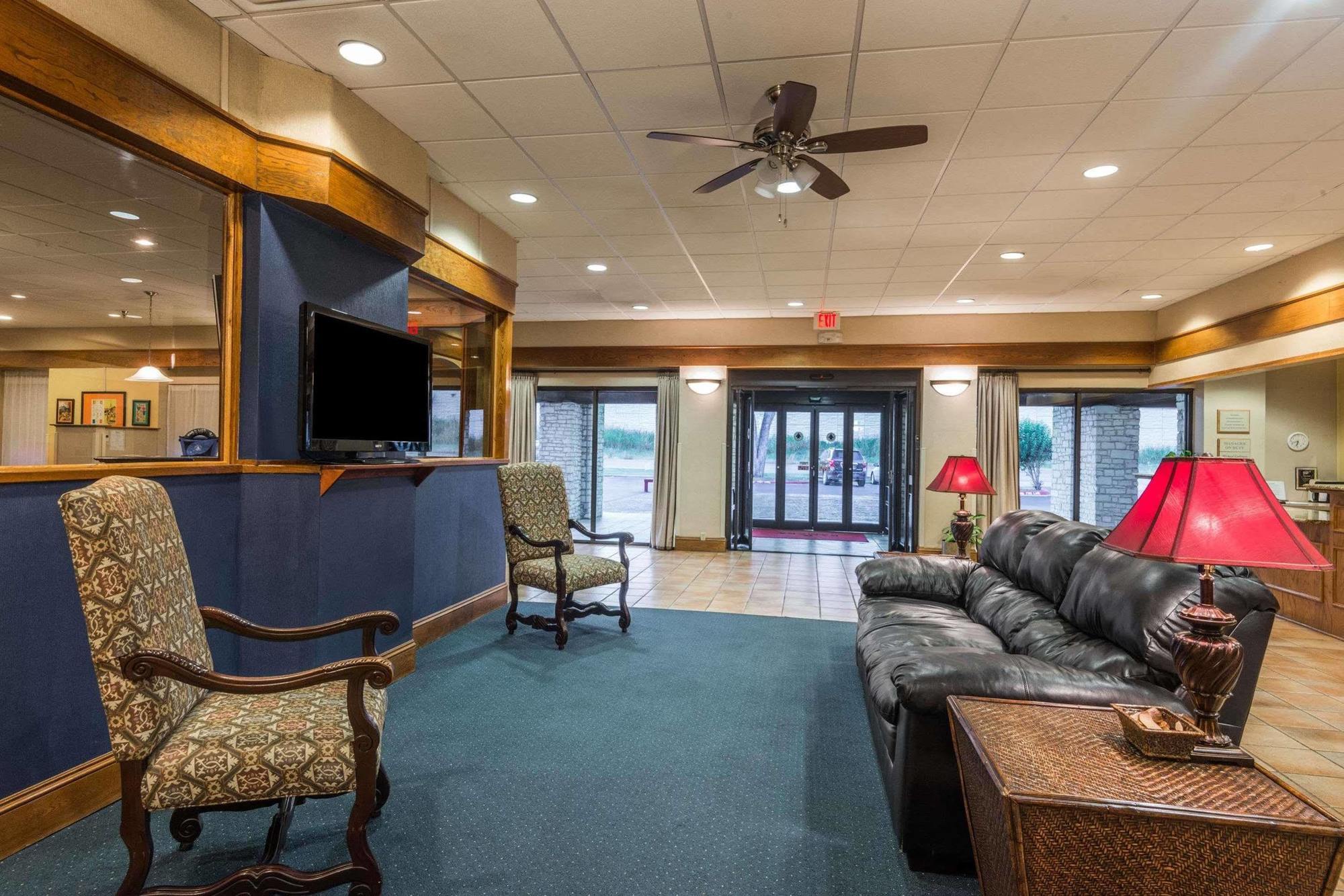 Ramada New Braunfels Ξενοδοχείο Εξωτερικό φωτογραφία